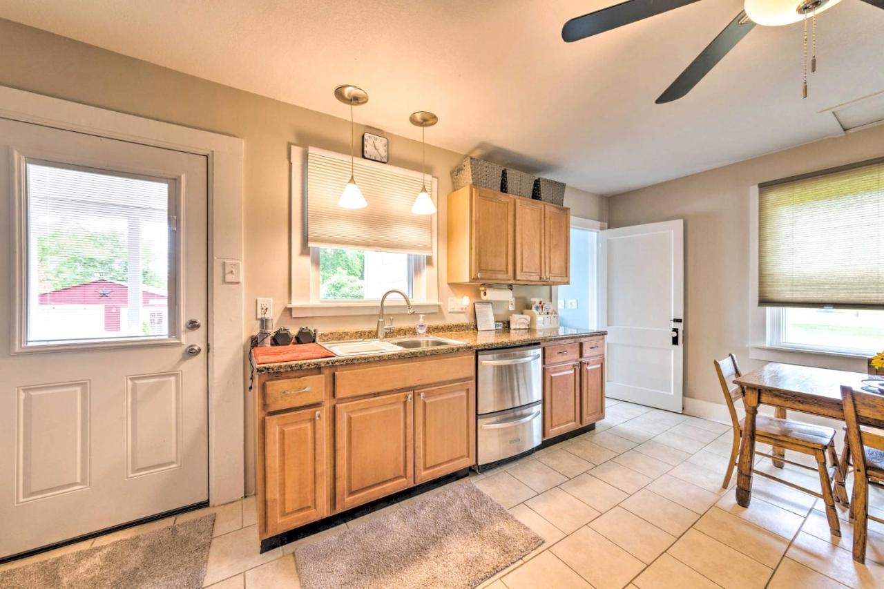 Lucky Dawg Pet-Friendly Abode Near St Louis! Villa Pacific Exterior photo